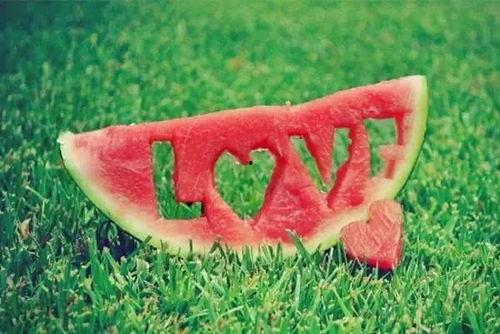 吃瓜要节制,揭秘网络舆论背后的真相 第1张 吃瓜要节制,揭秘网络舆论背后的真相 第1张